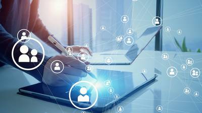 Konzept des menschlichen Kommunikationsnetzes. Humanressourcen. Personalmanagementsystem.